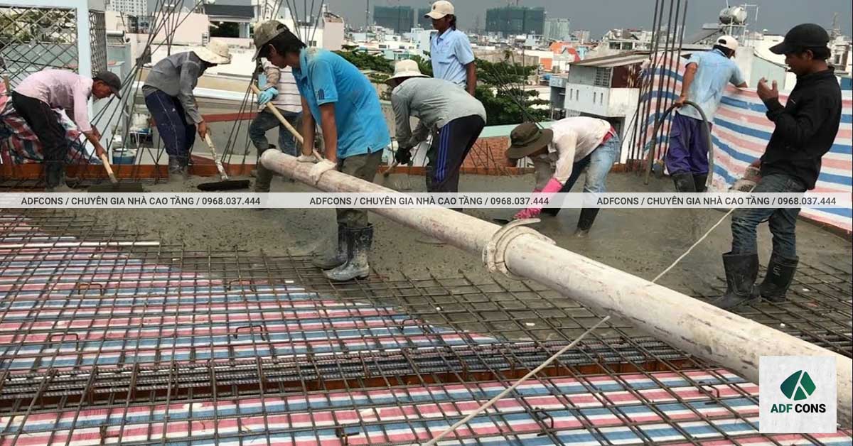Đổ bê tông sàn cho công trình nhà cao tầng của chủ đầu tư - anh Dũng